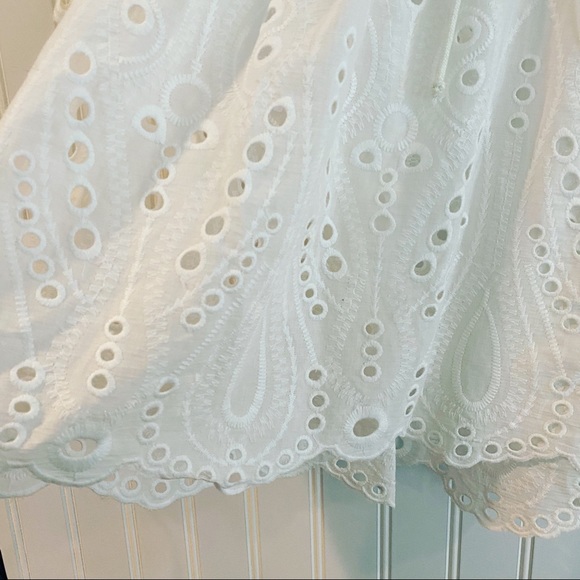 Stellah white eyelet top SIZE XS - Picture 4 of 9